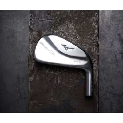 Série de Fers Mizuno Pro 245 Graphite Présentation Forge