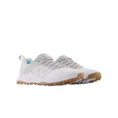 Chaussures Femmes New Balance Women's Fresh Foam Contend V2 White Grey