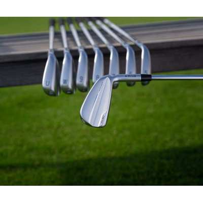 Série de fers Ping i530 Graphite