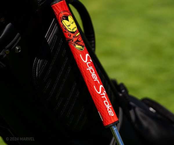 Grip de Putter Super Stroke Tour 2.0 Marvel Edition + Marque Balle Iron Man Grip de Putter Super Stroke Tour 2.0 Marvel Edition + Marque Balle Iron Man
