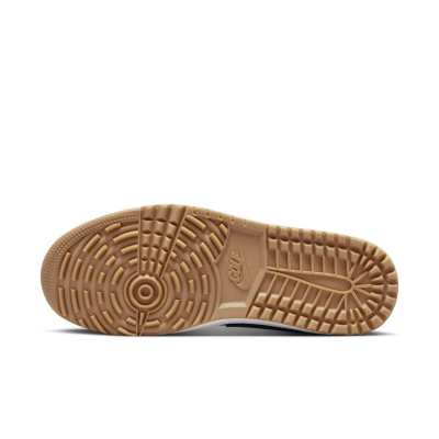 Chaussures Nike Air Jordan 1 Low G 24 Black Gum