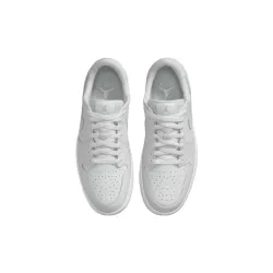 Chaussures Femmes Nike Air Jordan 1 Low G White