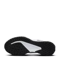 Chaussures Femmes Nike Infinity G White