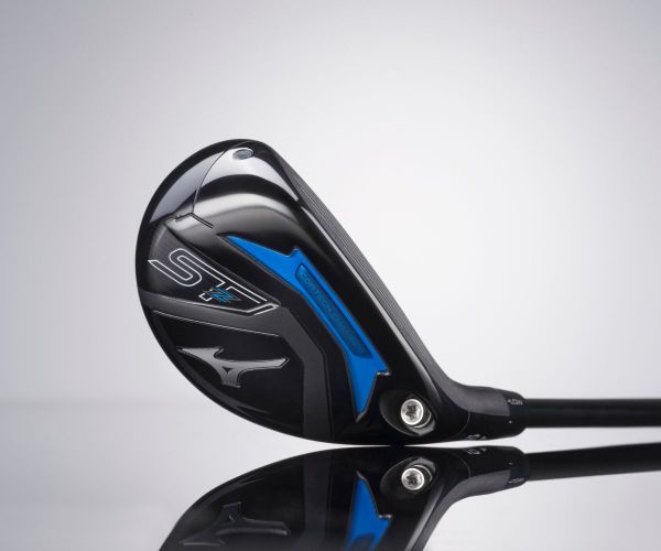 Hybride Mizuno ST-Z 230