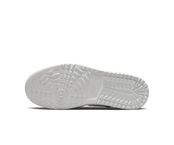 Chaussures Nike Air Jordan 1 Low White White Présentation Semelle