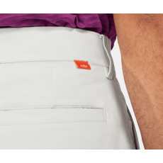 Bermuda Nike Dri-Fit UV Chino : Élégance, Confort et Performance | Corner Golf