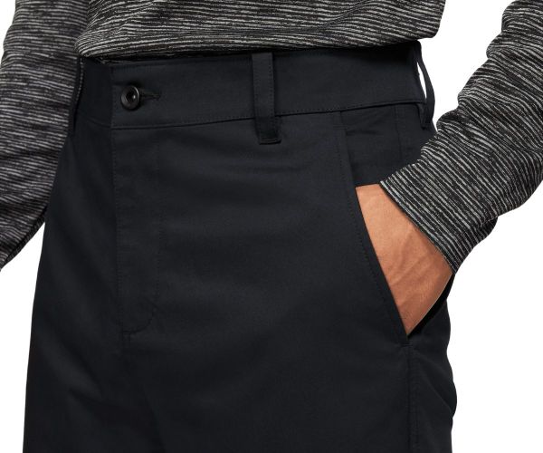 Pantalon Nike Dri-Fit UV Chino Slim: Style Tendance et Confort