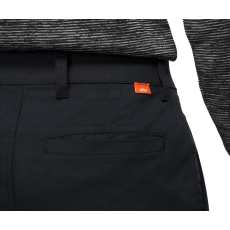 Pantalon Nike Dri-Fit UV Chino Slim: Style Tendance et Confort