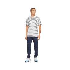 Pantalon Nike Dri-Fit UV Chino Slim: Style Tendance et Confort