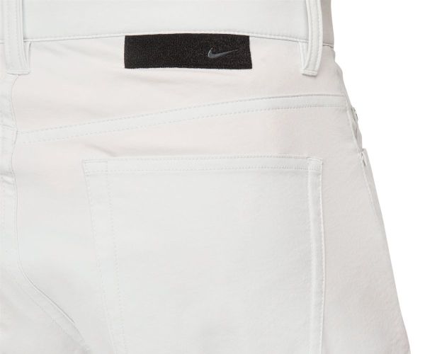 Pantalon Nike Dri-Fit Repel Slim 5 Pockets: Style Urbain et Confort