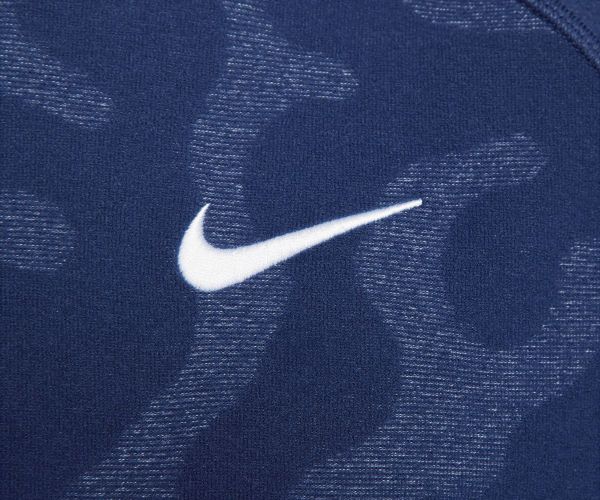 Pull Nike Dri-FIT Wool Crew Camo pour Golfeurs : Confort et Style